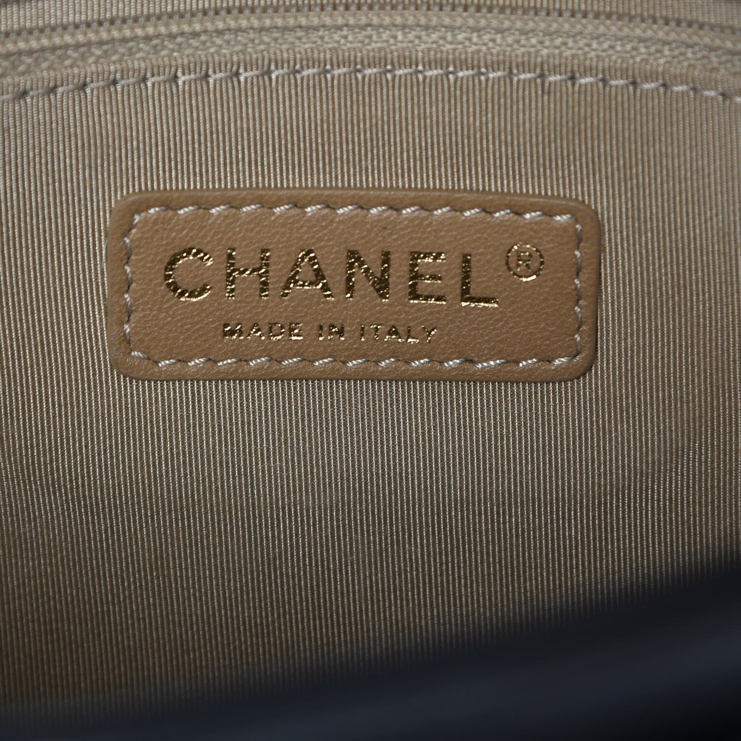 Calfskin Quilted Retro Chain Flap Black