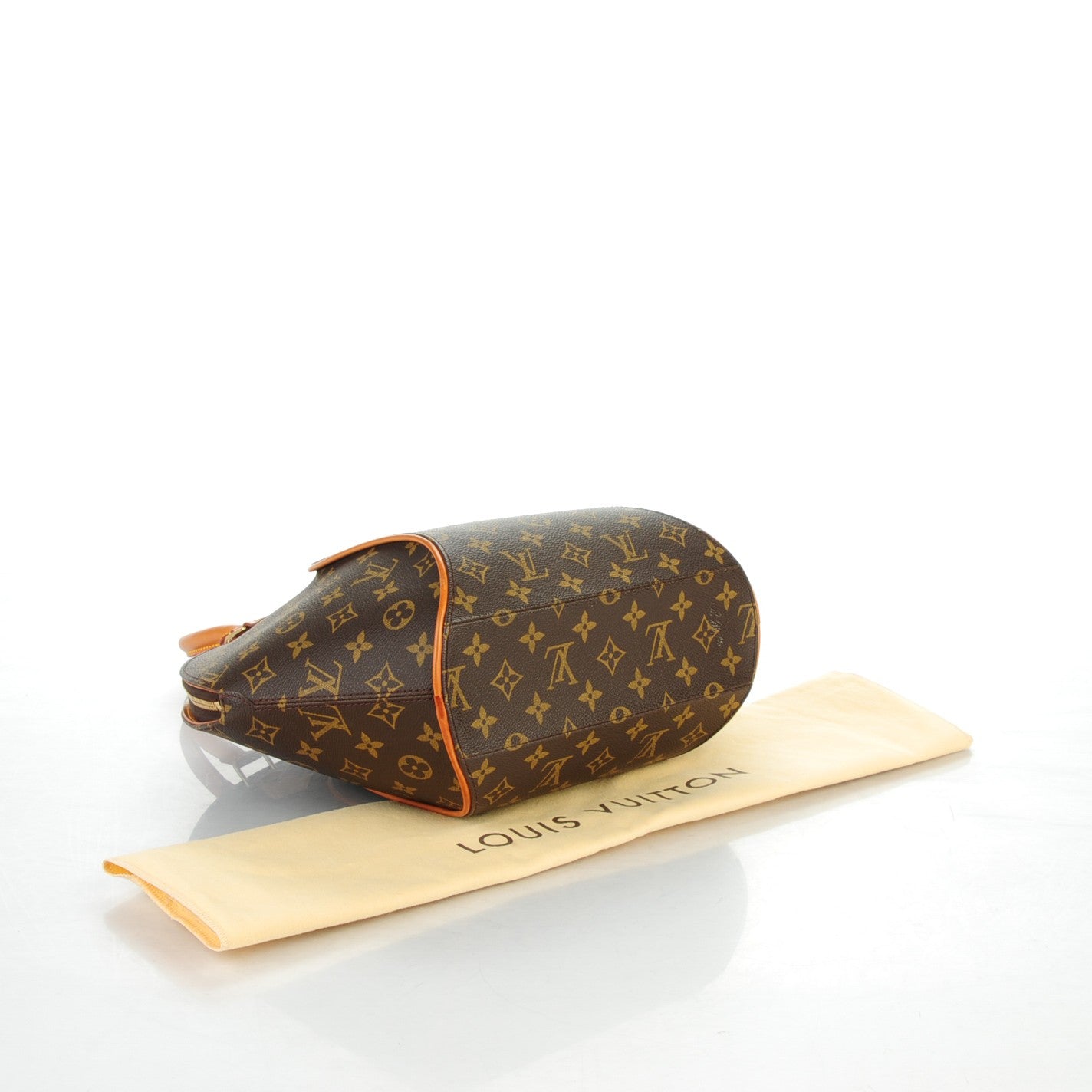 Louis Vuitton Monogram Ellipse MM 4 of 7