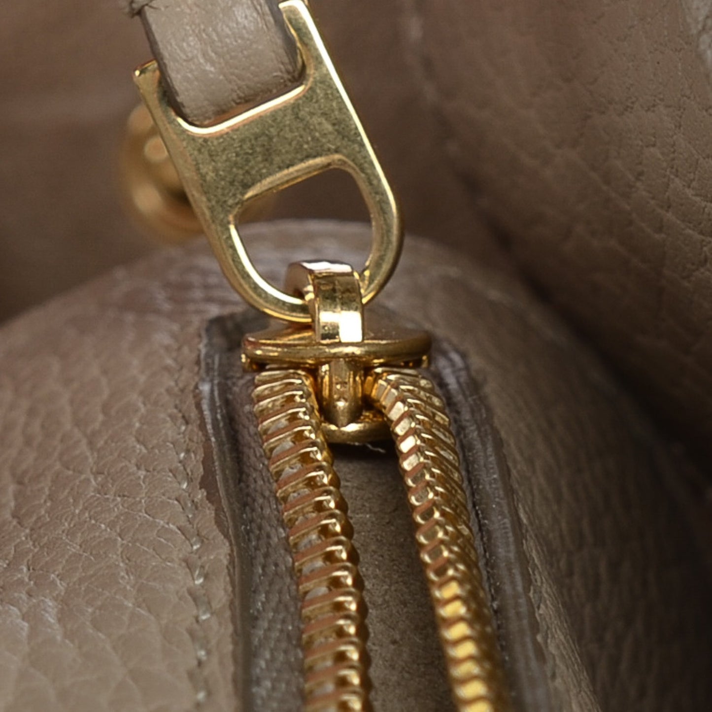 Crisped Calfskin Medium Tie Knot Tote Light Taupe