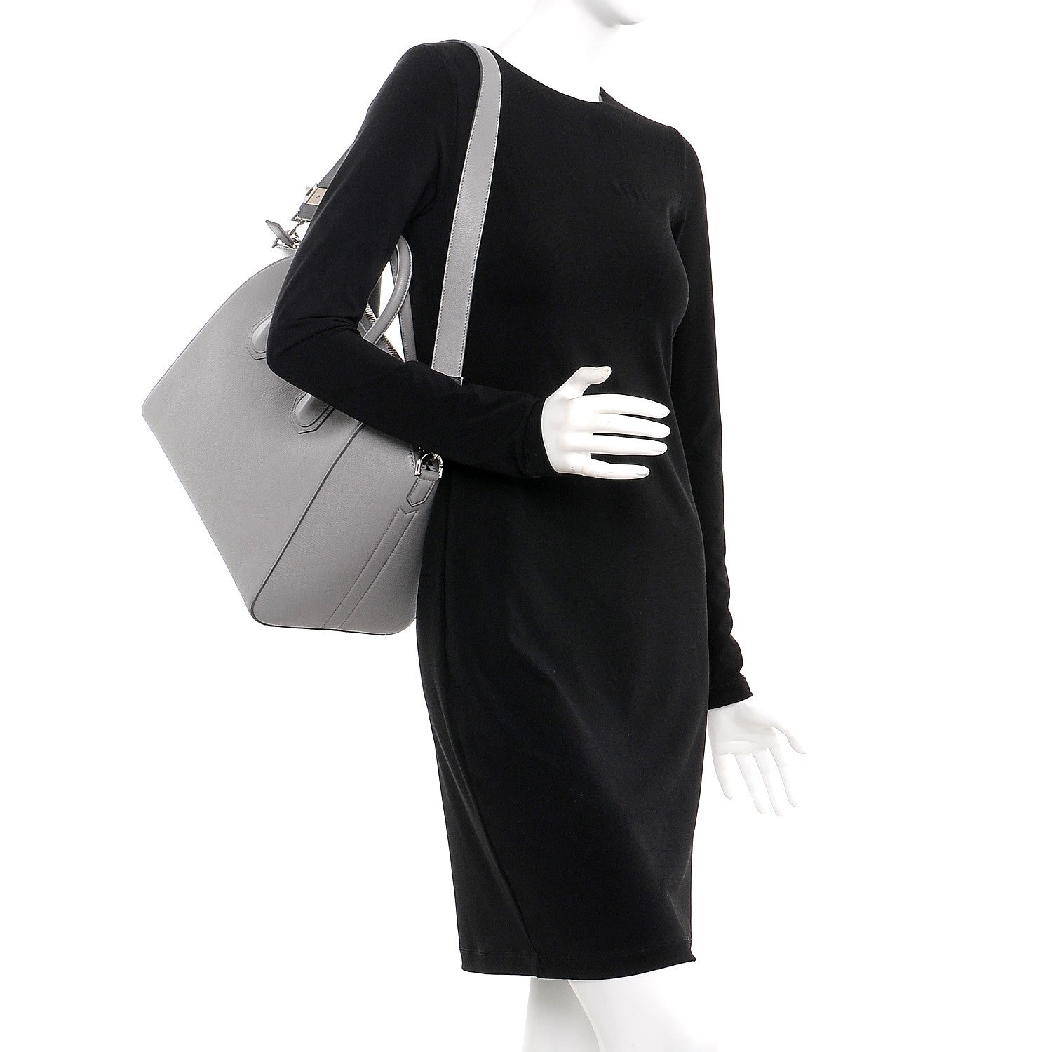Givenchy Sugar Goatskin Medium Antigona Pearl Grey 2 of 8