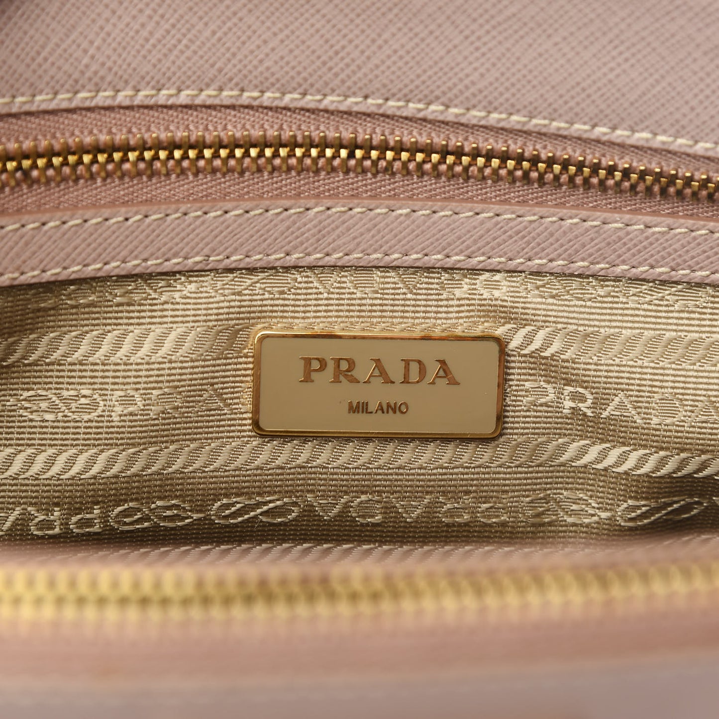 Saffiano Small Galleria Double Zip Tote Cammeo