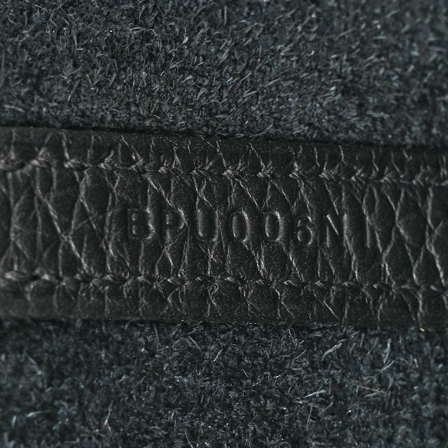 Taurillon Clemence Picotin Lock 22 MM Black