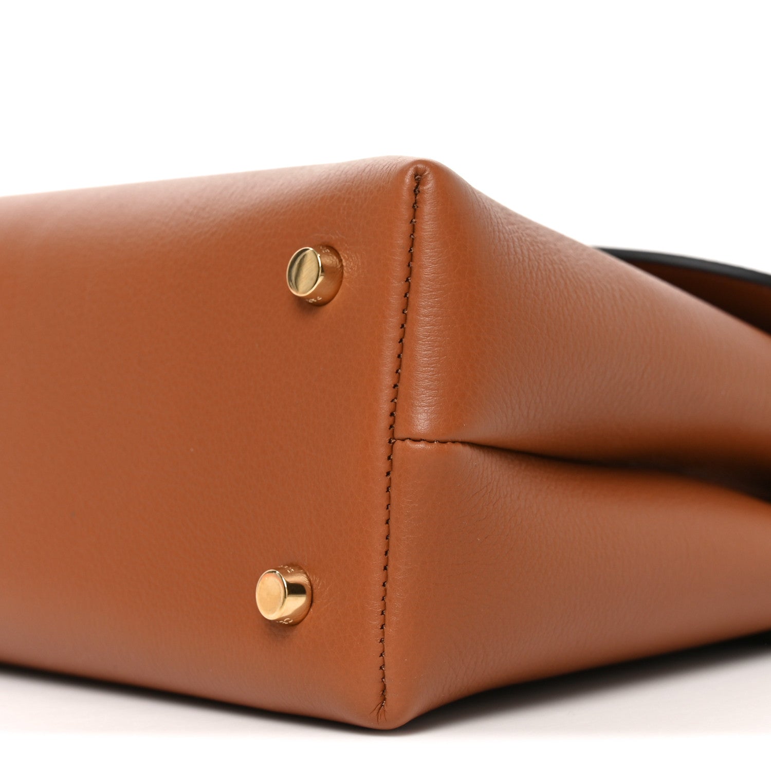 Celine Supple Grained Calfskin Medium Nino Tan 1810560 – FASHIONPHILE