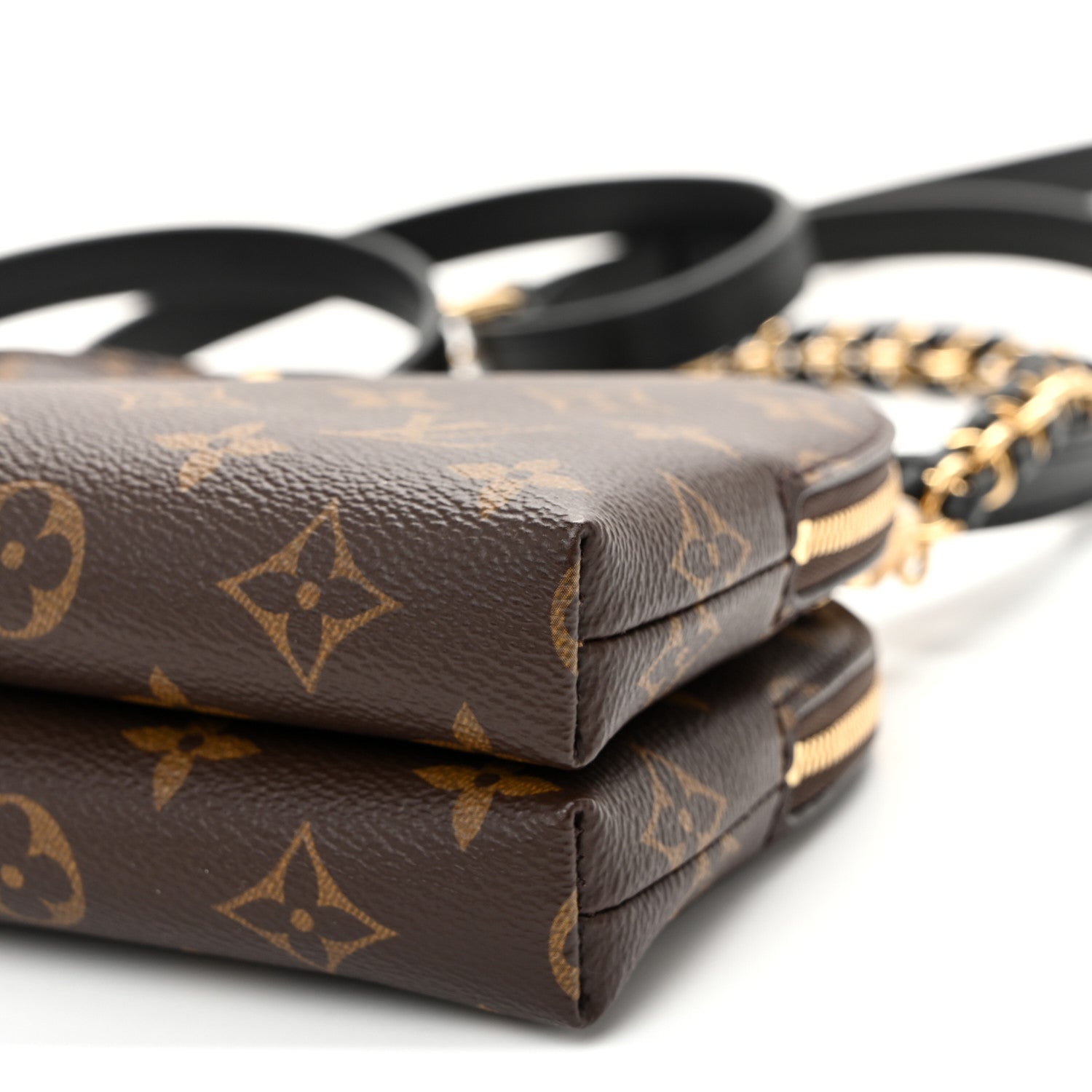 Louis Vuitton Monogram Be Alma 10 of 10