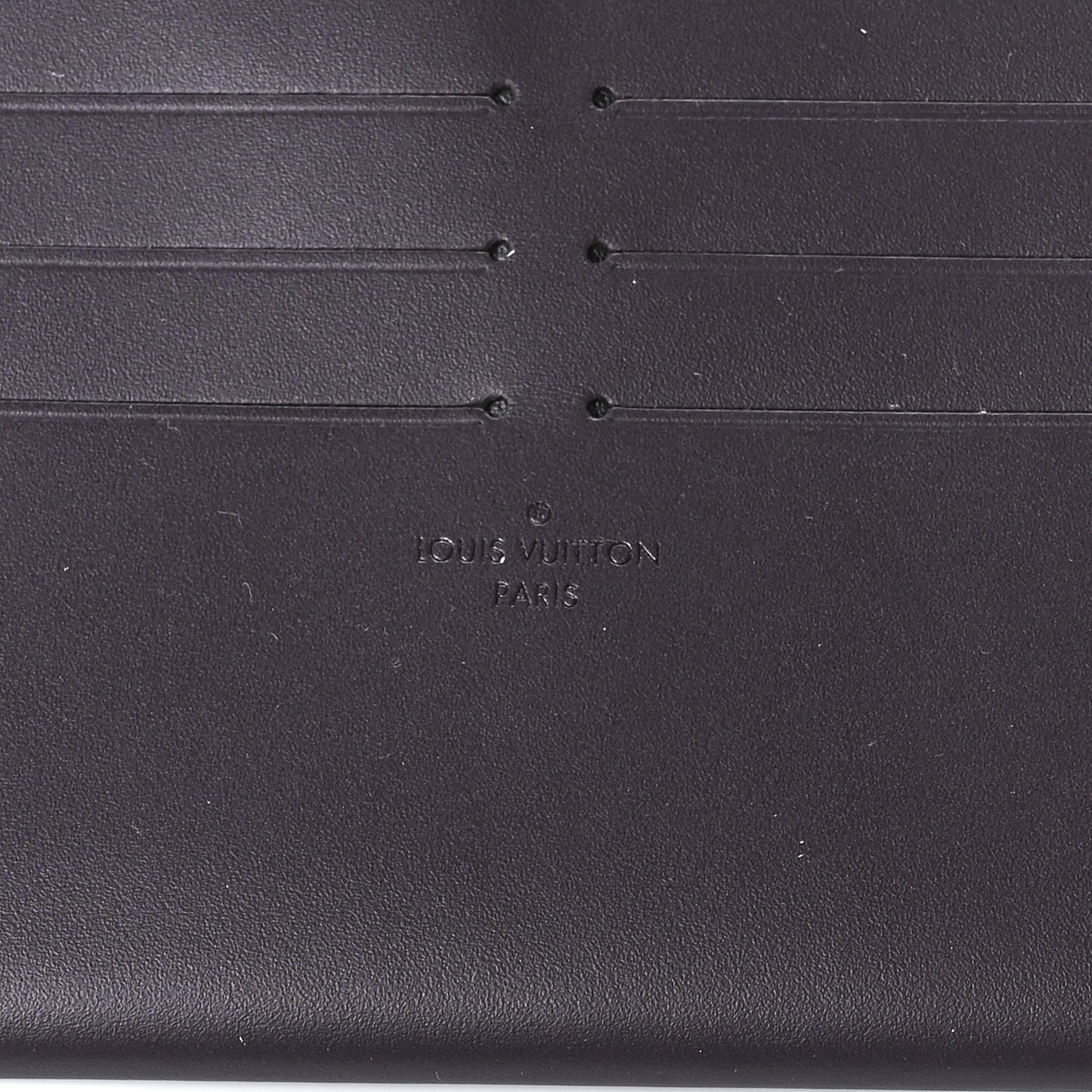 Vernis Pochette Felicie Chain Wallet Amarante