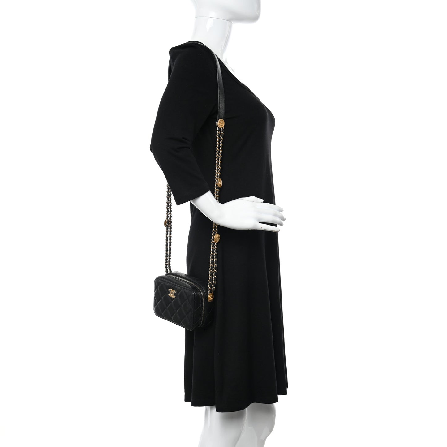 Caviar Quilted Twist Your Buttons Clutch With Chain Black