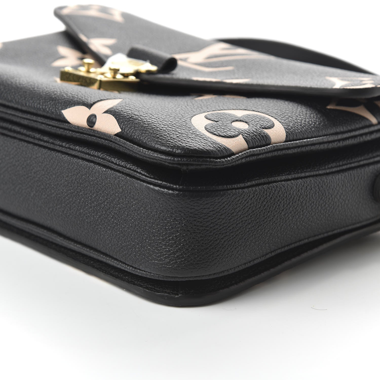 Louis Vuitton Empreinte Monogram Giant Pochette Metis Black Beige 7 of 9