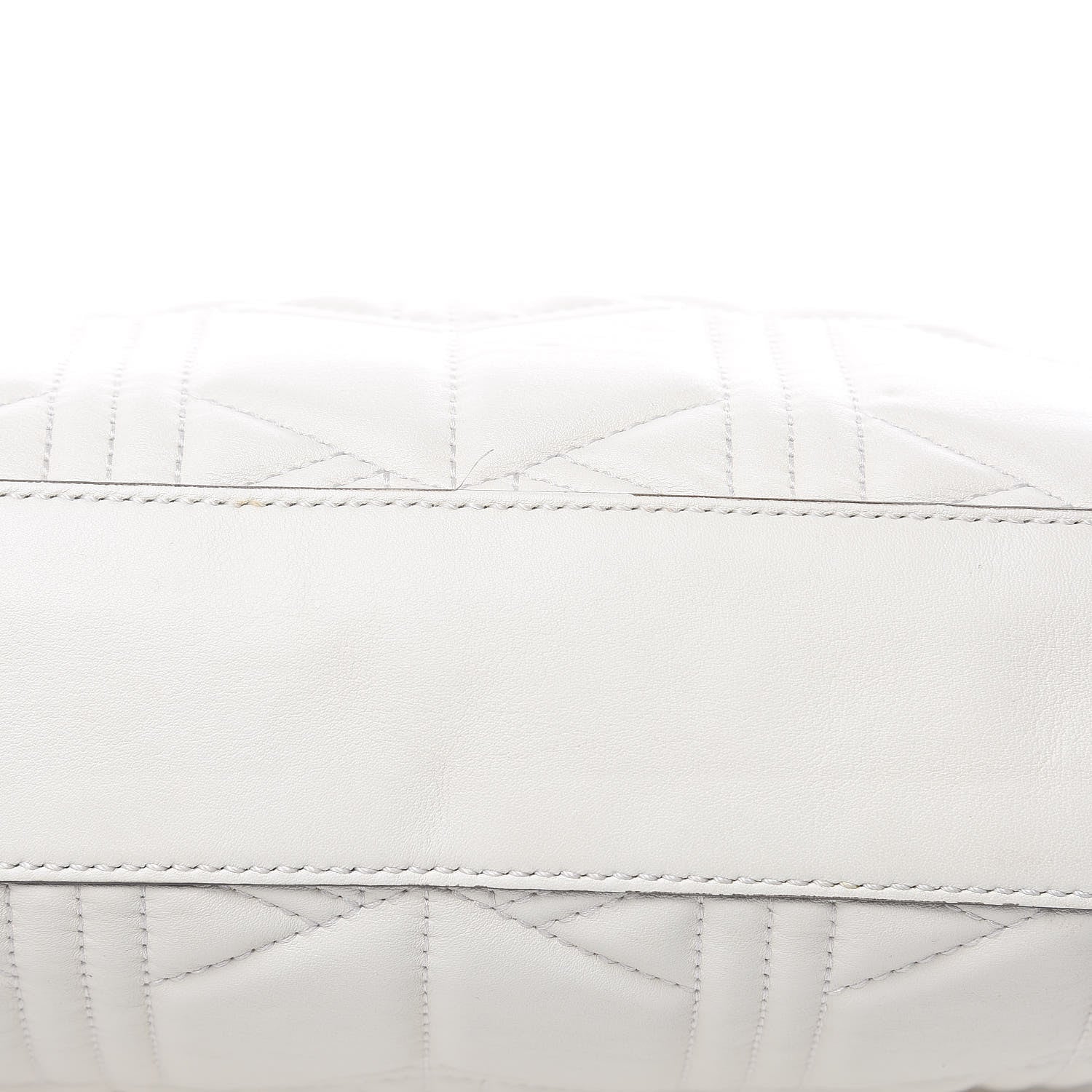 Gucci Calfskin Quilted Small Dionysus Hobo White 6 of 11