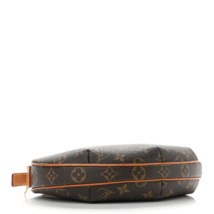 Louis Vuitton Monogram Croissant PM 4 of 11