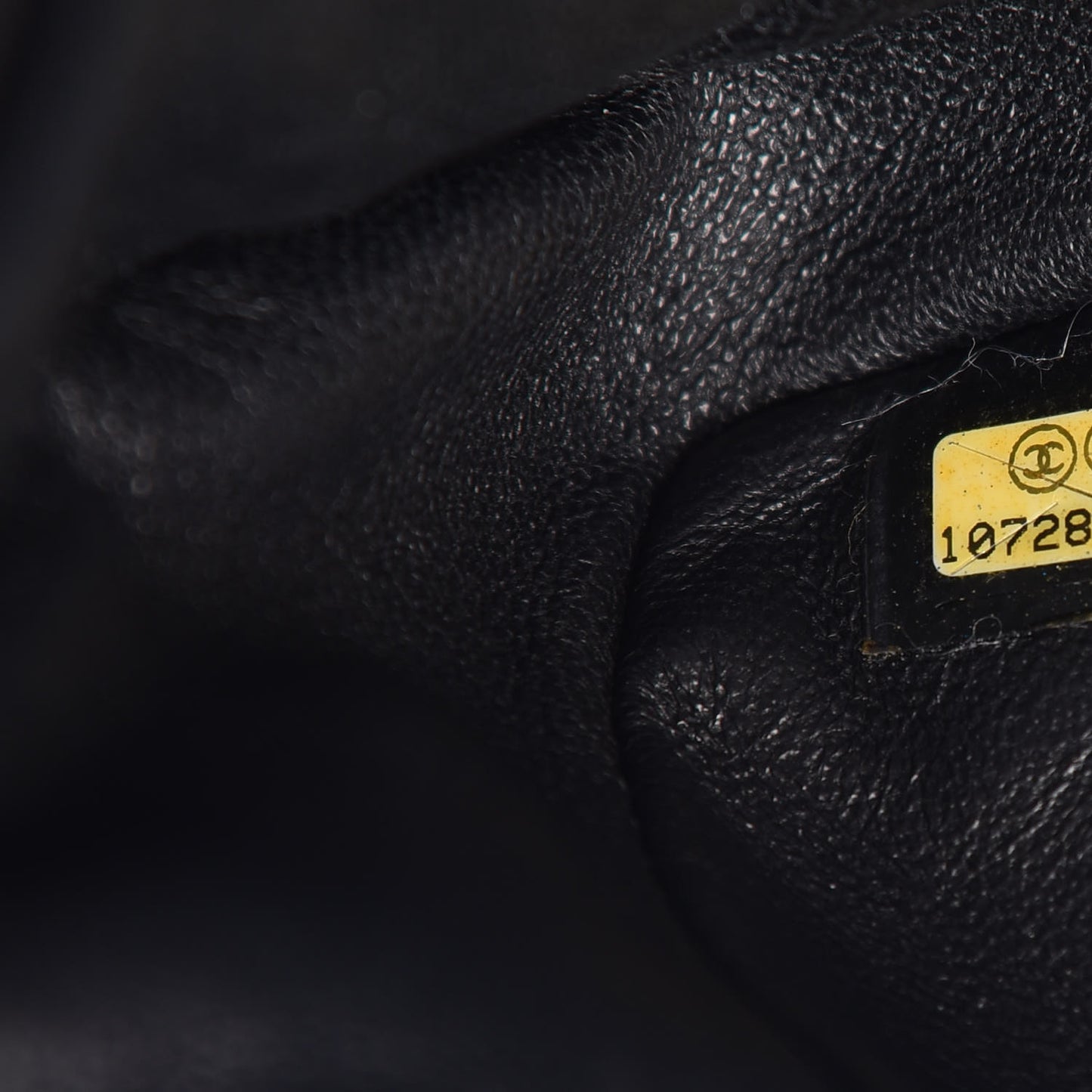 Lambskin Quilted East West Flap Black