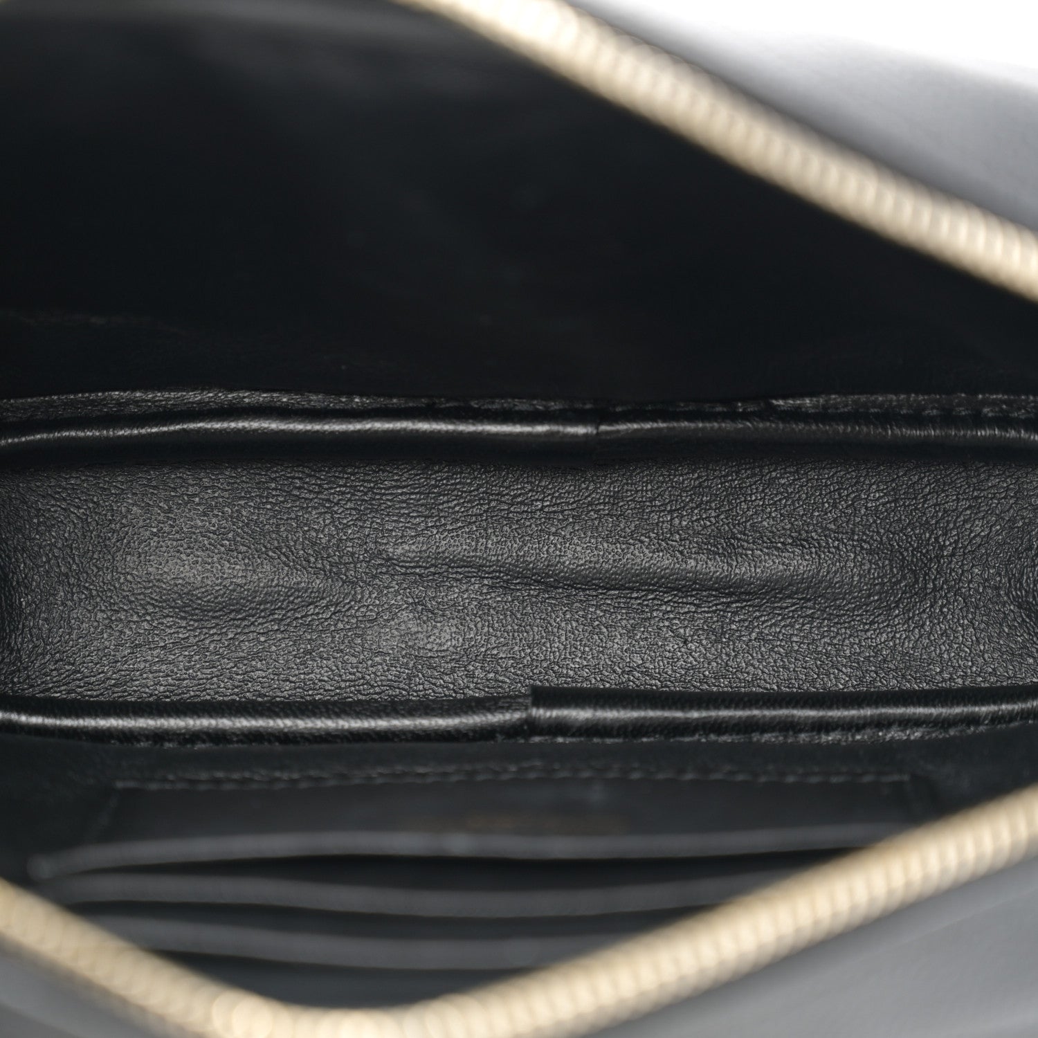 Saint Laurent Grain De Poudre Matelasse Monogram Mini Lou Camera Bag Black 5 of 10