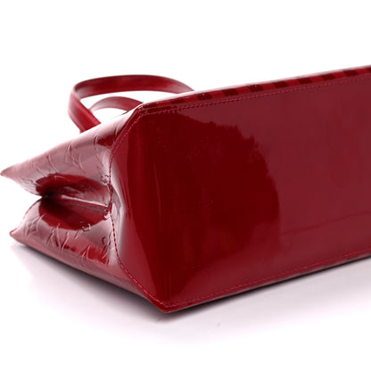 Louis Vuitton Vernis Rayures Wilshire PM Pomme D'Amour 7 of 9