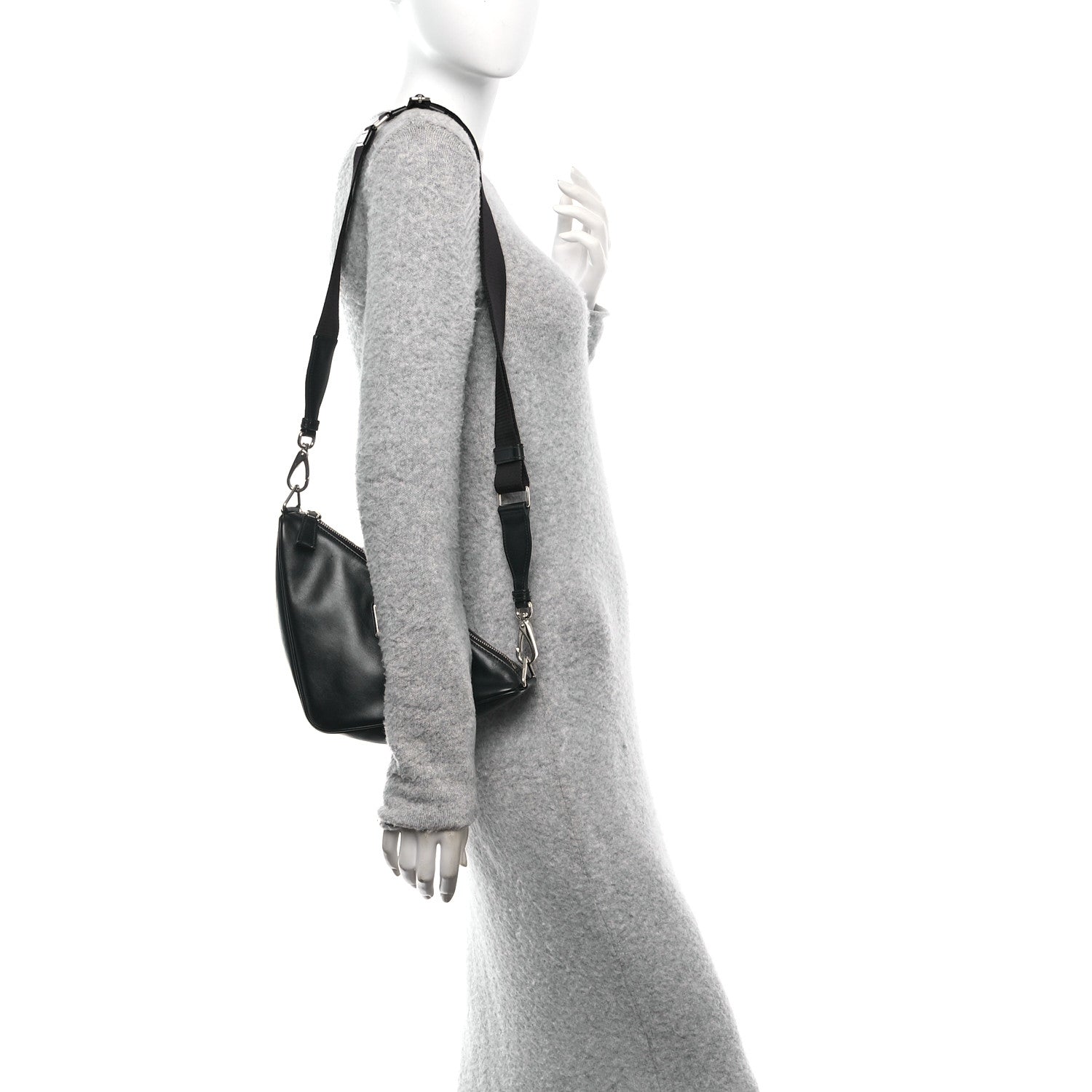 Prada Grace Lux Triangle Shoulder Bag Black 1768412 – FASHIONPHILE