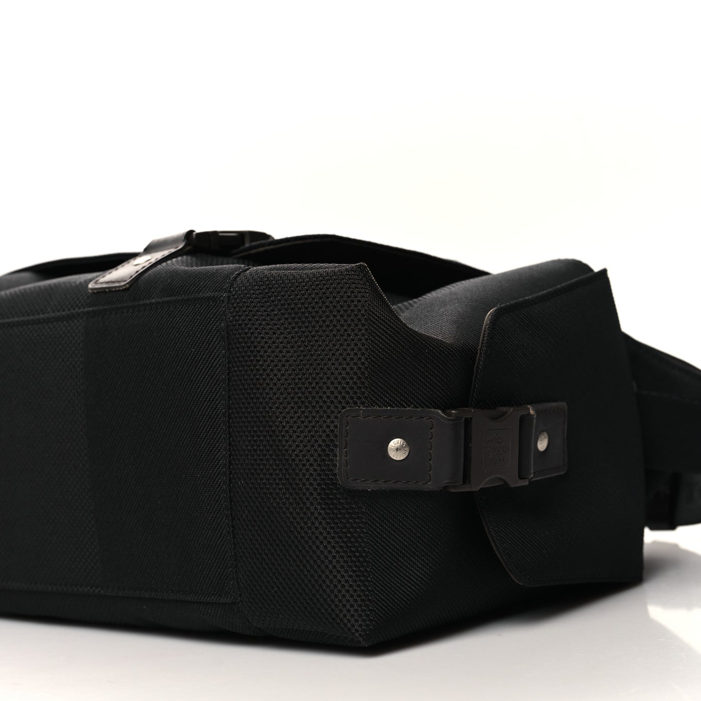 Damier Geant Belier Messenger Bag Black