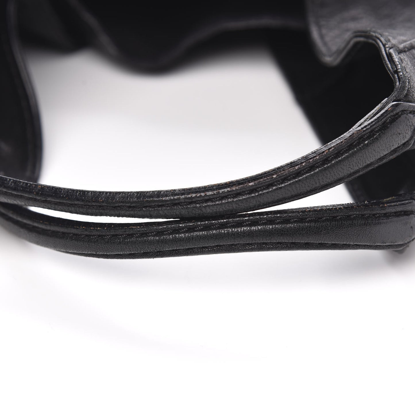 Lambskin Medium Tinhan Hobo Black