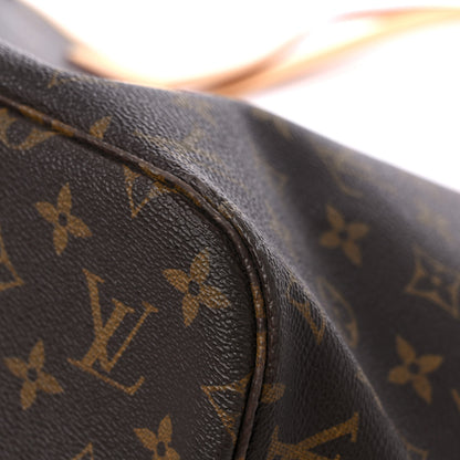 Louis Vuitton Monogram Neverfull MM 8 of 14