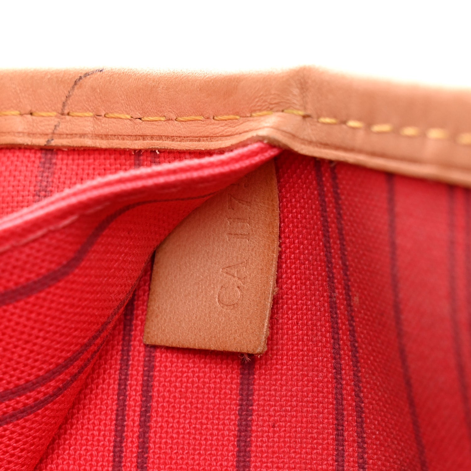 Louis Vuitton Monogram V Neverfull MM Grenade 7 of 16