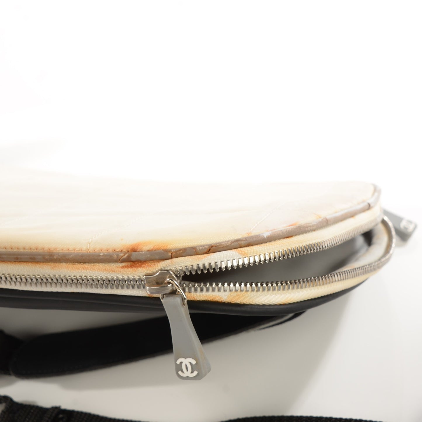 Snow Skis With Case White Grey