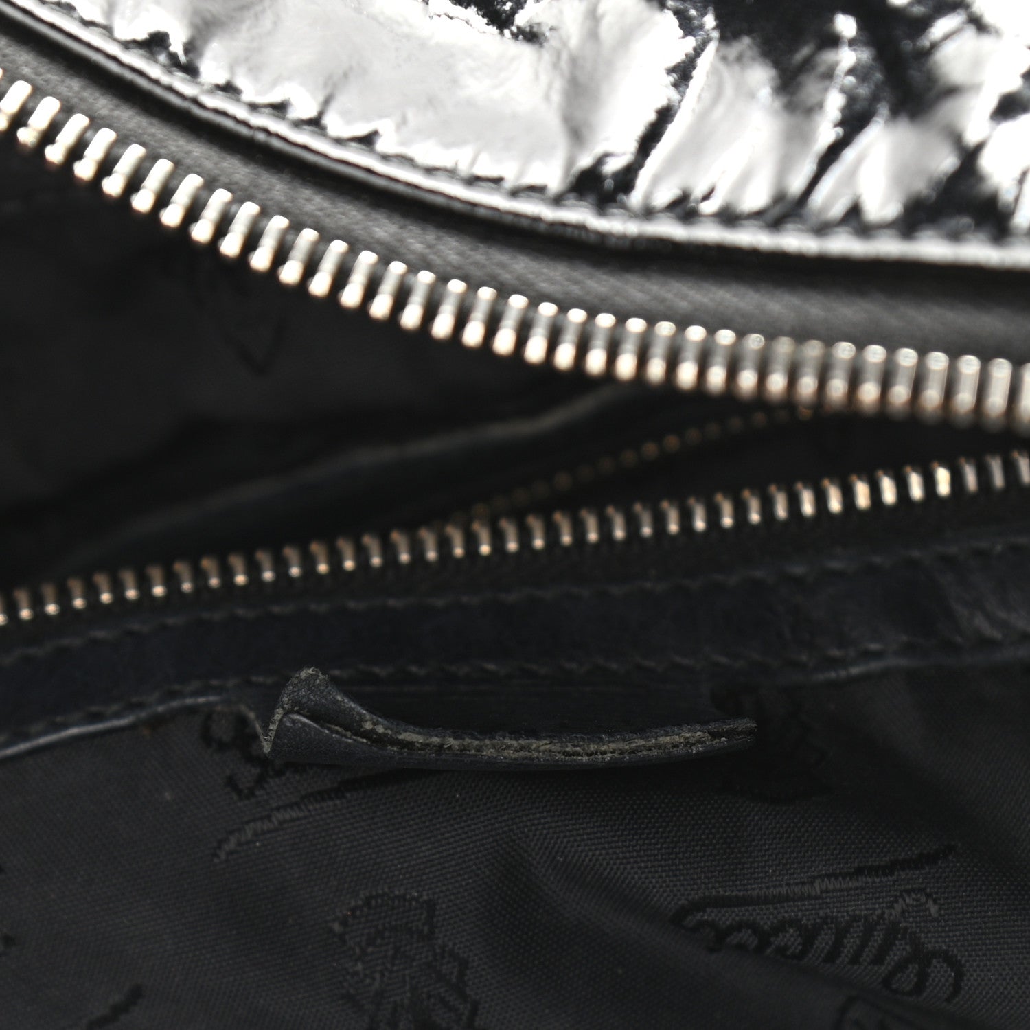 Gucci Patent Medium Hysteria Top Handle Bag Black 13 of 14