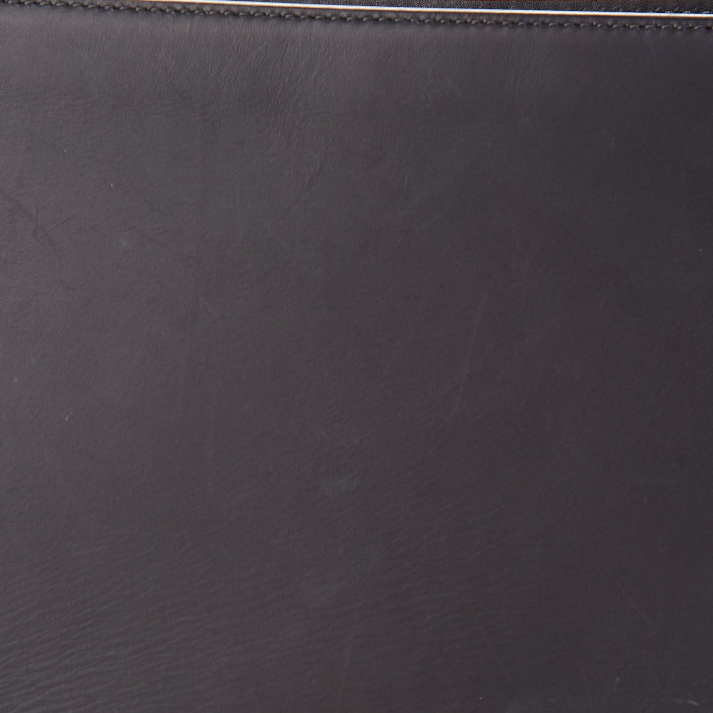 Smooth Calfskin Suede Medium Trapeze Grey