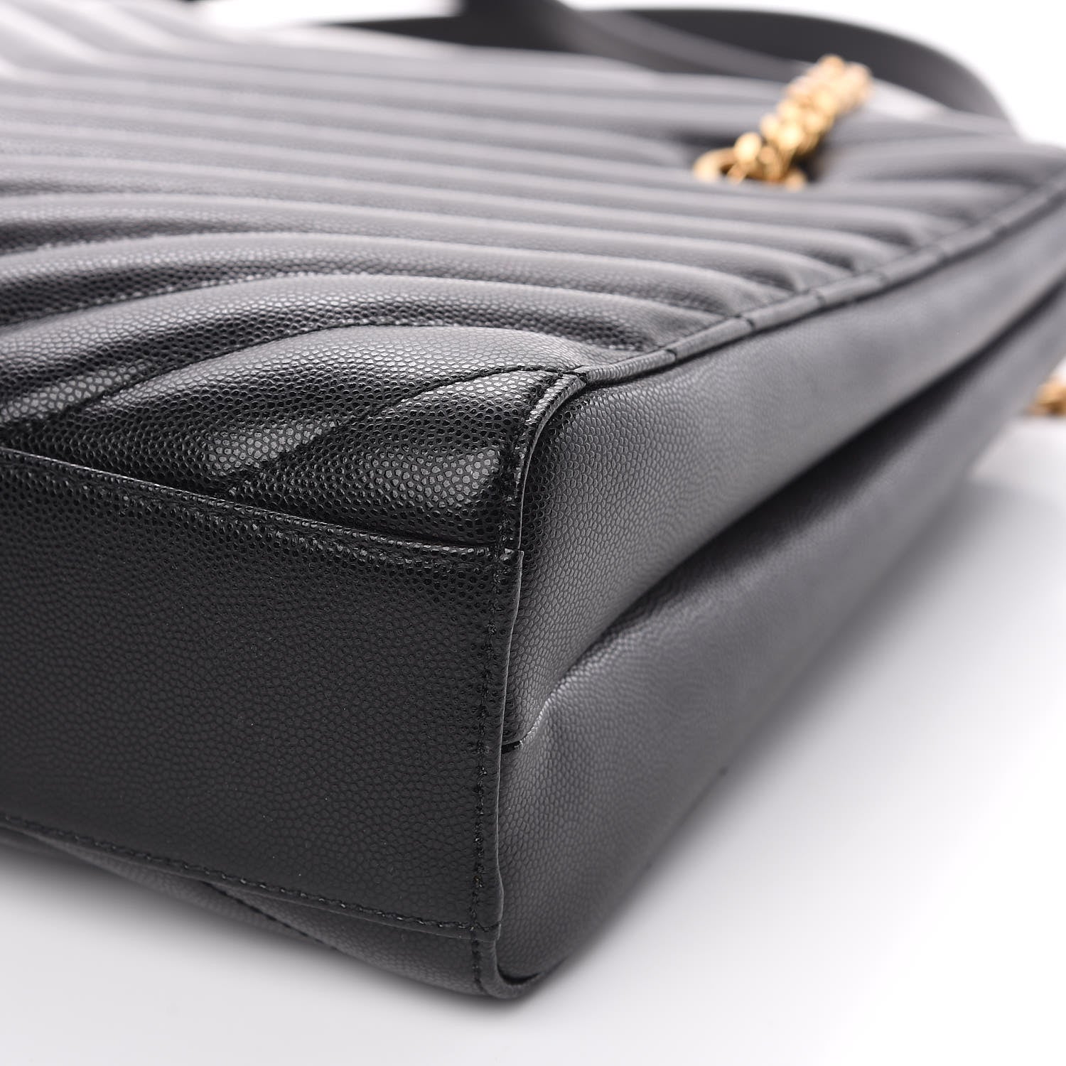 Saint Laurent Grain De Poudre Matelasse Chevron Medium Tribeca Shopping Bag Black 9 of 9
