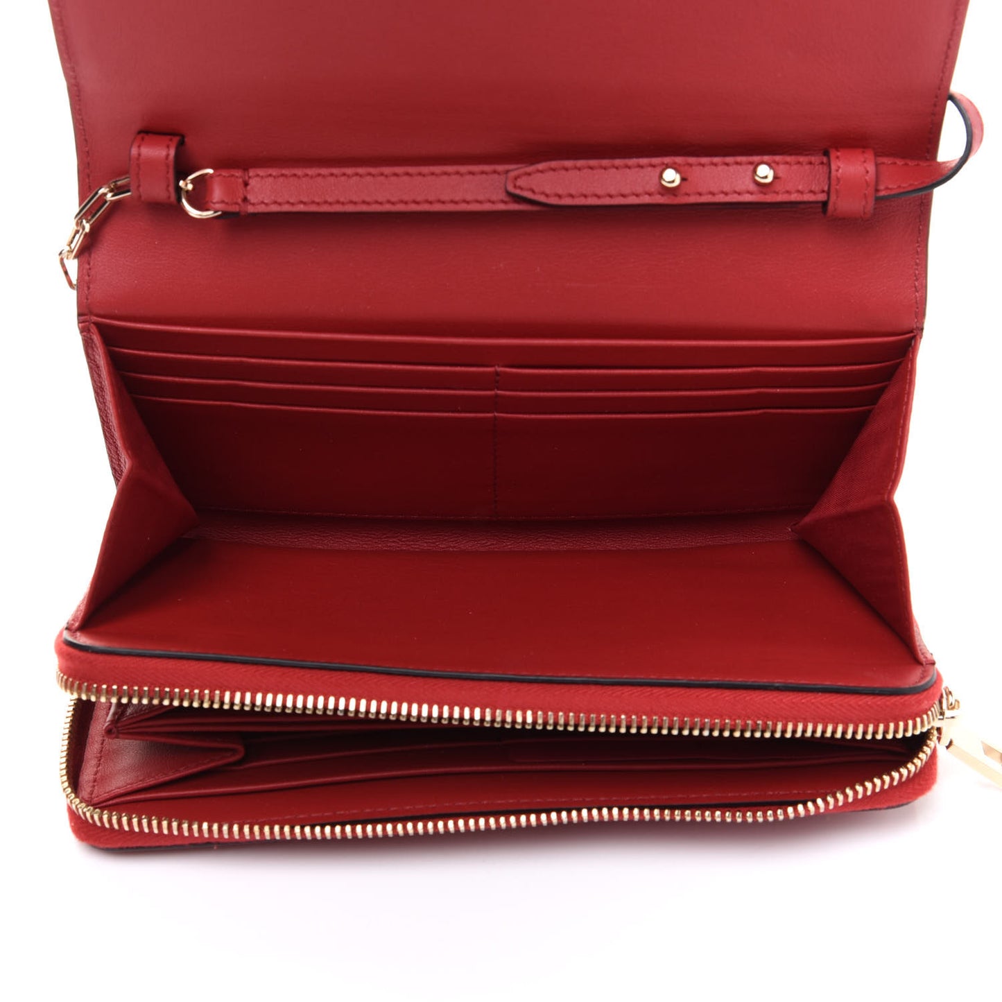 Vitello Rockstud Carry Secrets Continental Wallet On Chain Red