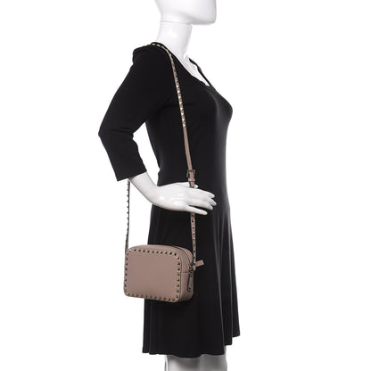 Valentino Garavani Calfskin Rockstud Camera Crossbody Bag Poudre 2 of 9