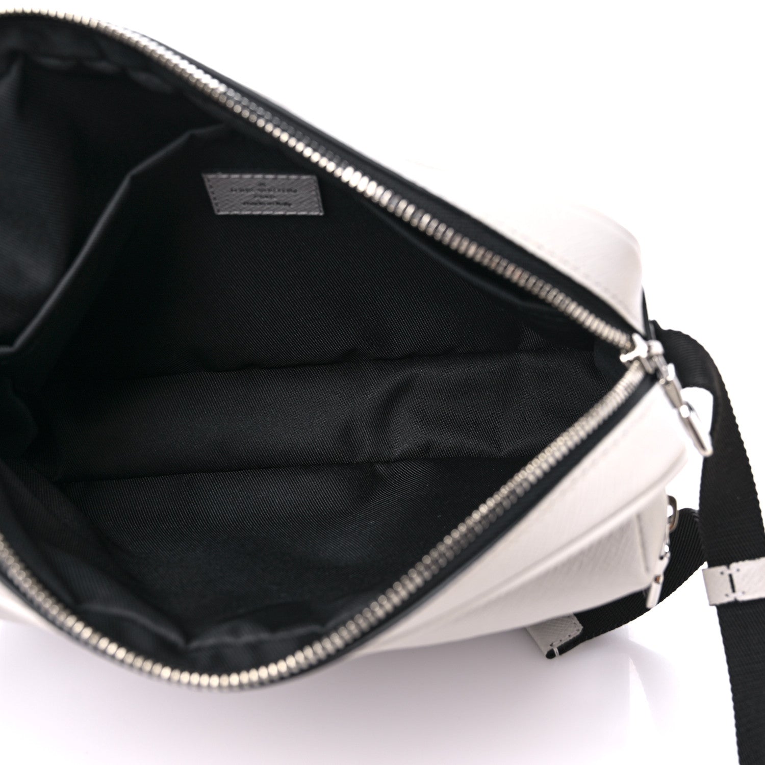 Louis Vuitton Taigarama Outdoor Messenger Antartica 5 of 8