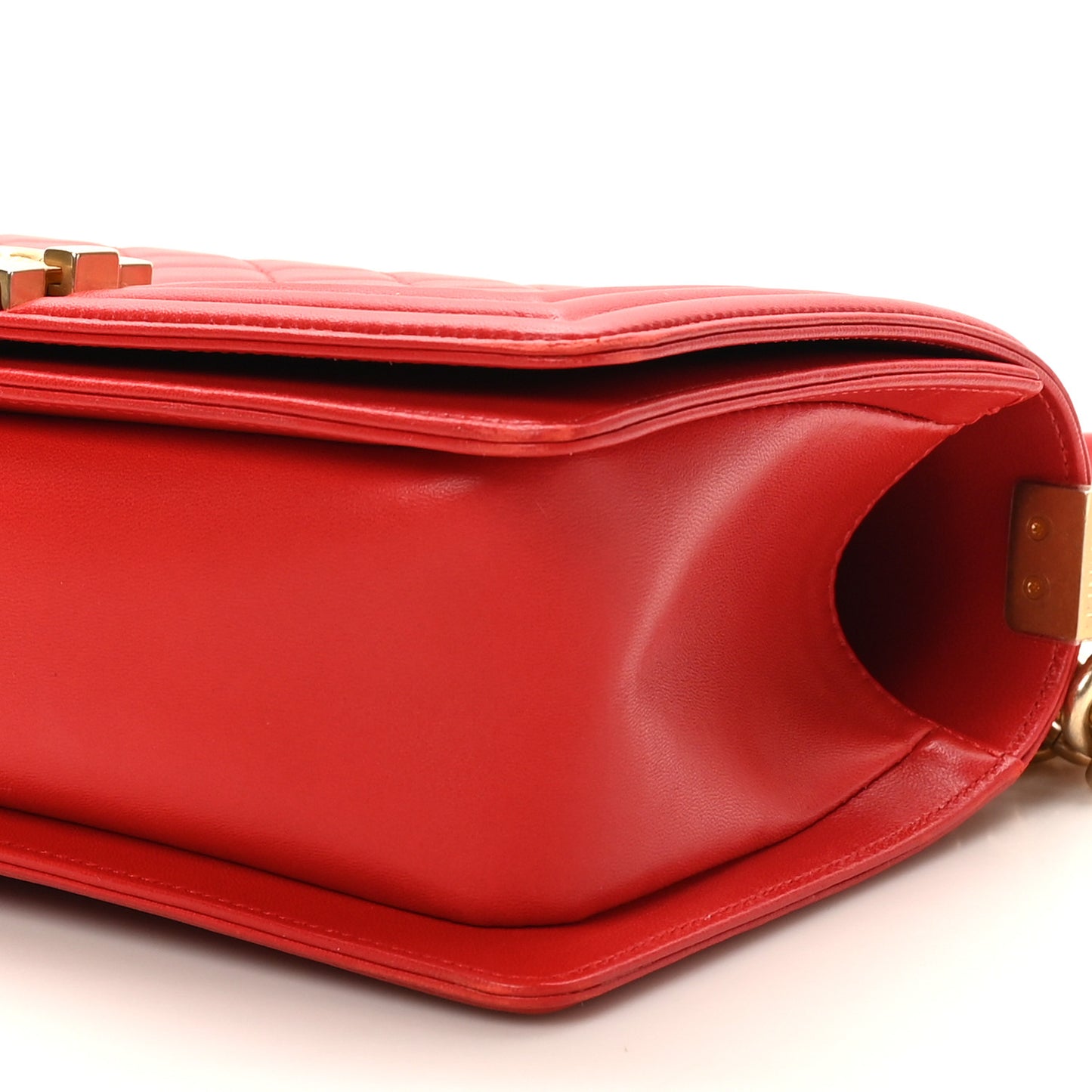 Lambskin Quilted Medium Boy Flap Red
