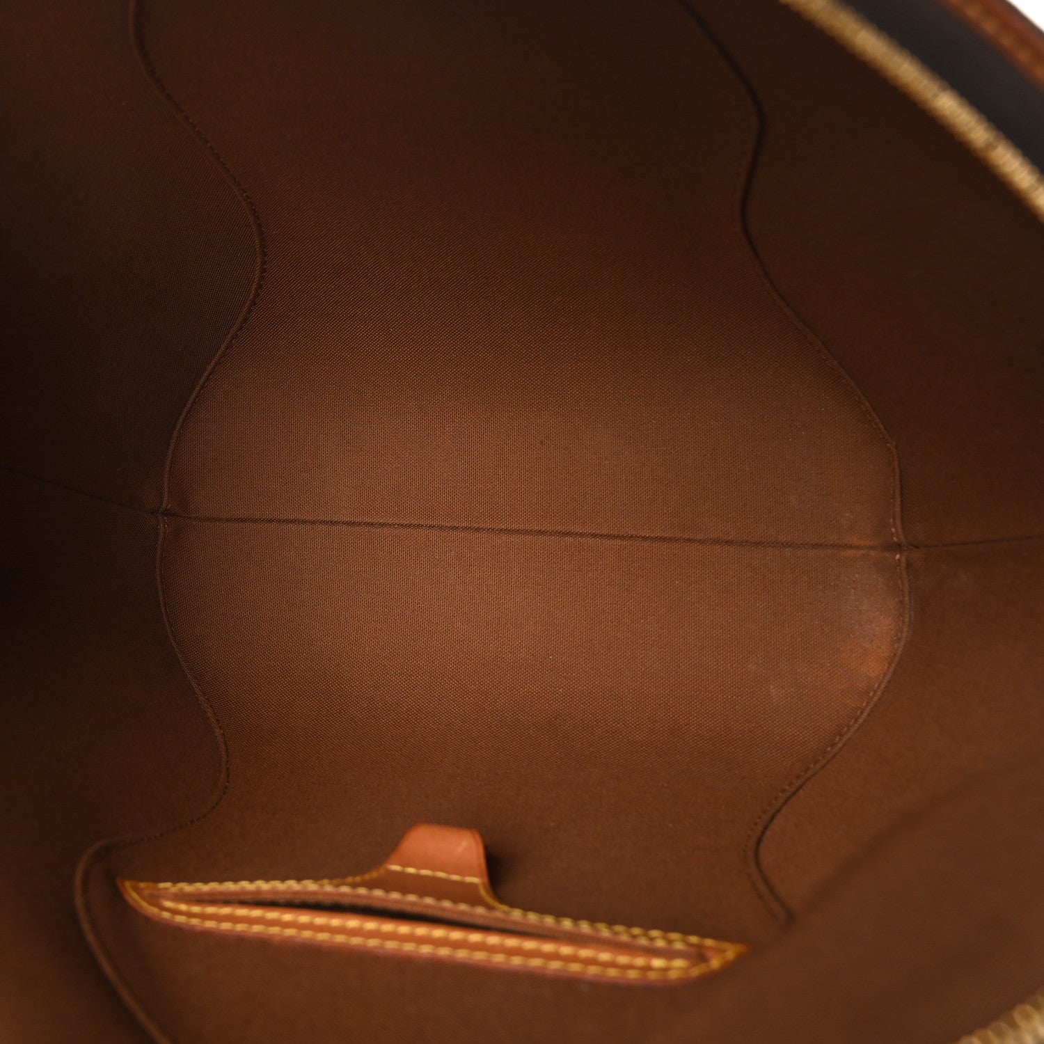 Louis Vuitton Monogram Ellipse MM 5 of 9