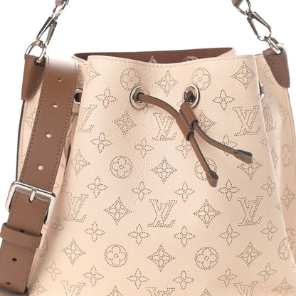 Louis Vuitton Mahina Muria Creme 8 of 14