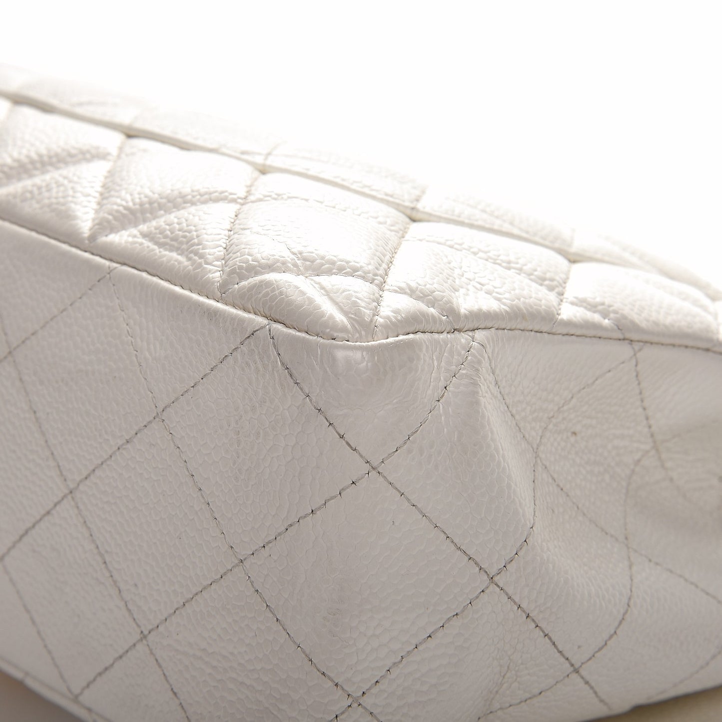 Caviar Quilted Jumbo Single Flap White