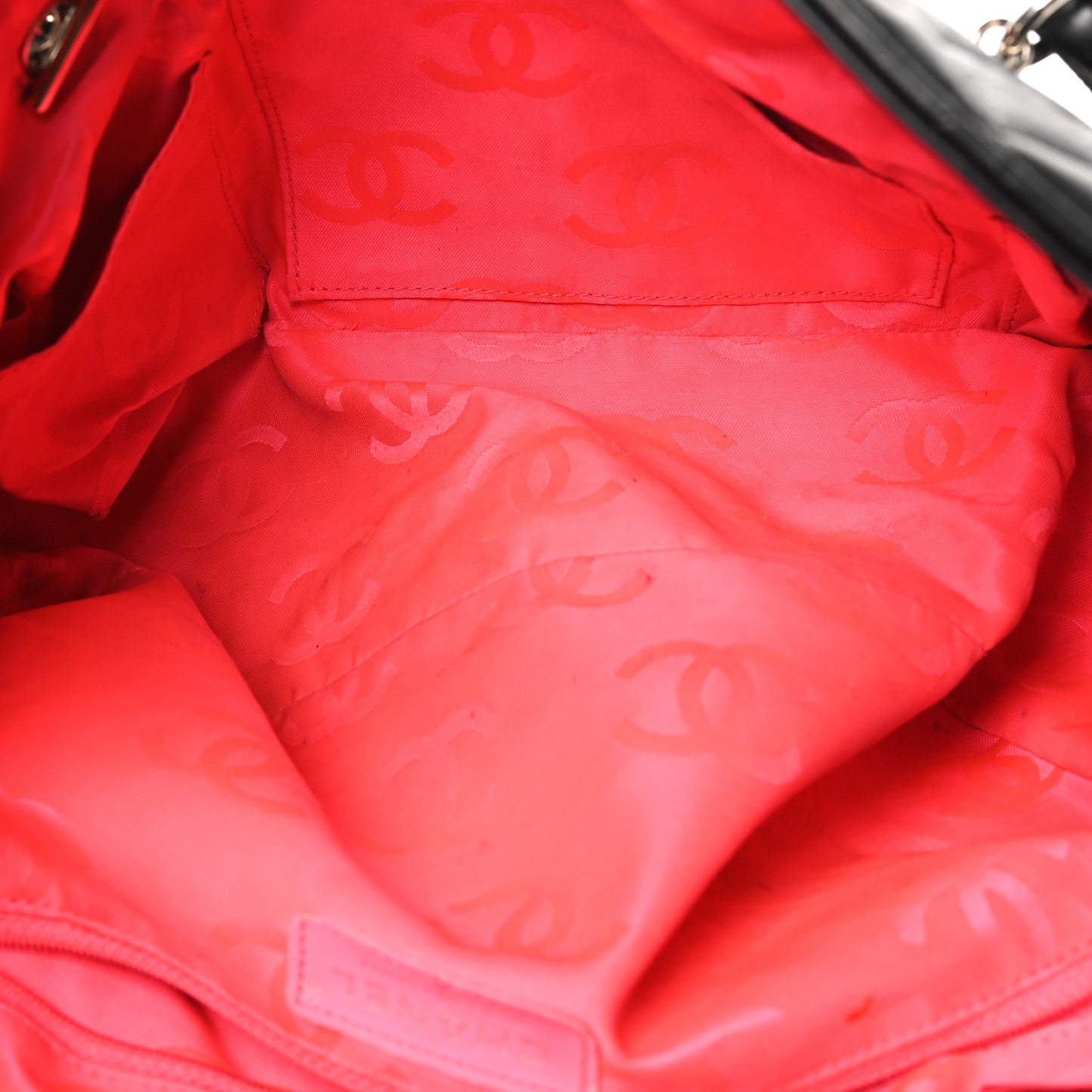 Calfskin Quilted Large Cambon Flap Black White