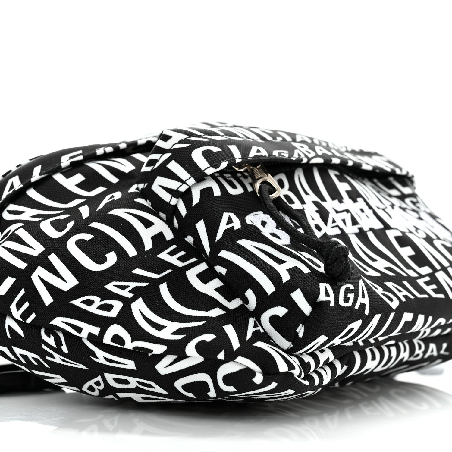 Balenciaga Nylon Wave Logo Print Wheel Beltpack Black White 9 of 10