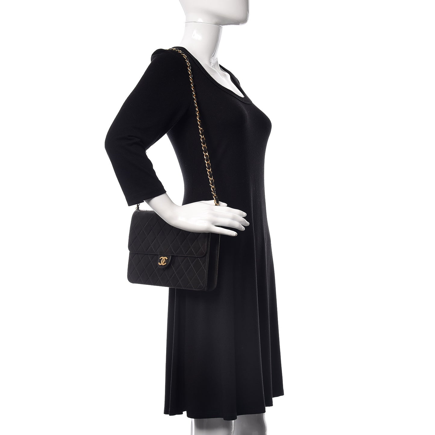 Lambskin Quilted Medium Single Flap Black