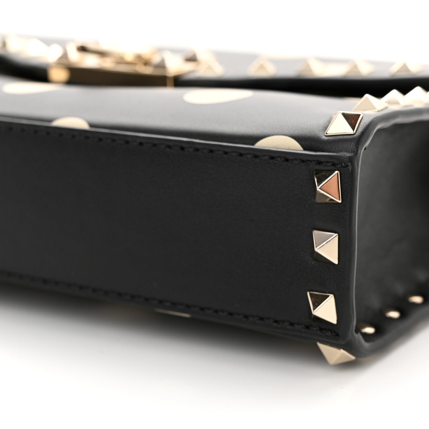 Vitello Polka Dot Medium Rockstud Flip Lock Crossbody Bag Black Light Ivory