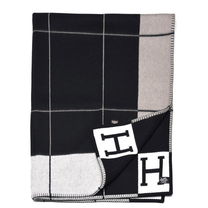 Hermes Wool Cashmere Avalon III Blanket Ecru Black 2 of 3