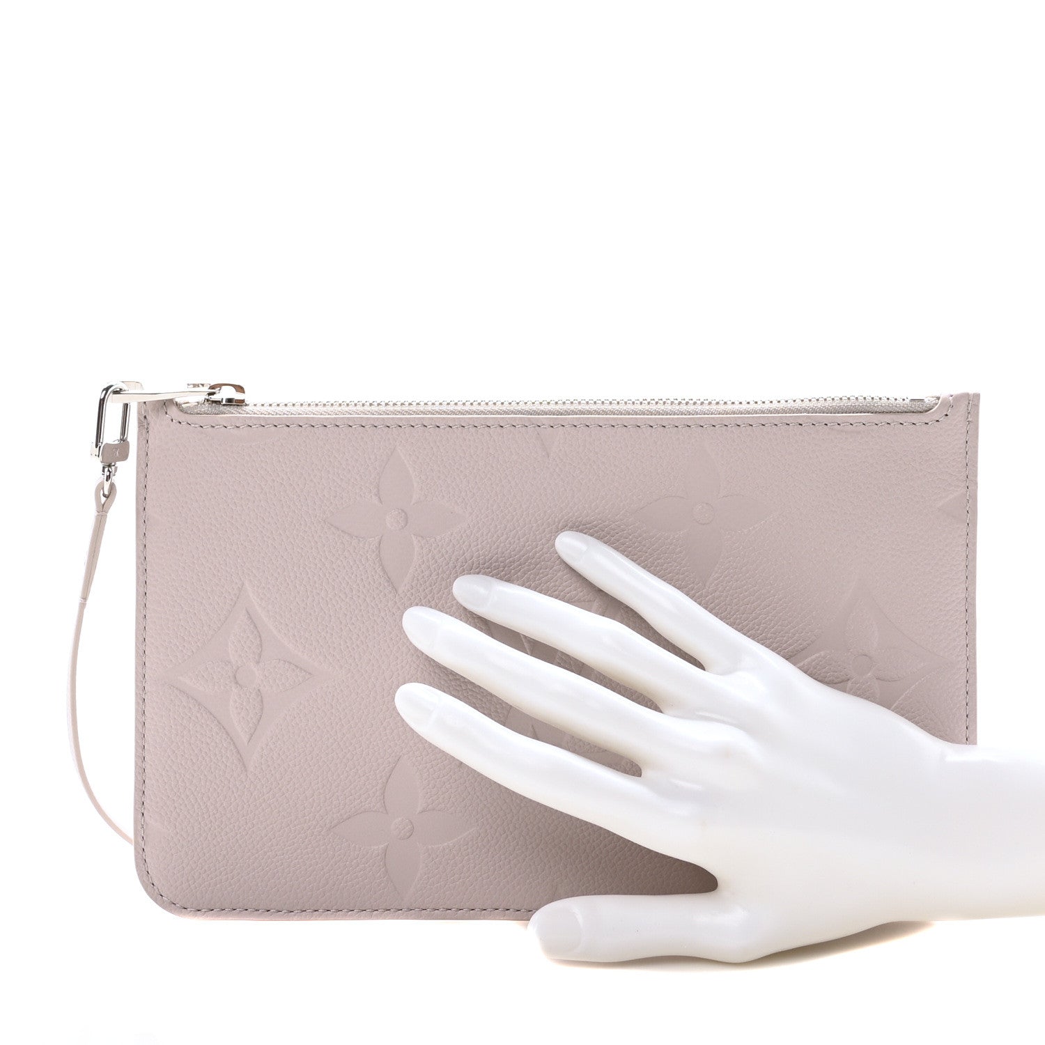 Louis Vuitton Empreinte Monogram Giant Neverfull MM Pochette Brume 2 of 8
