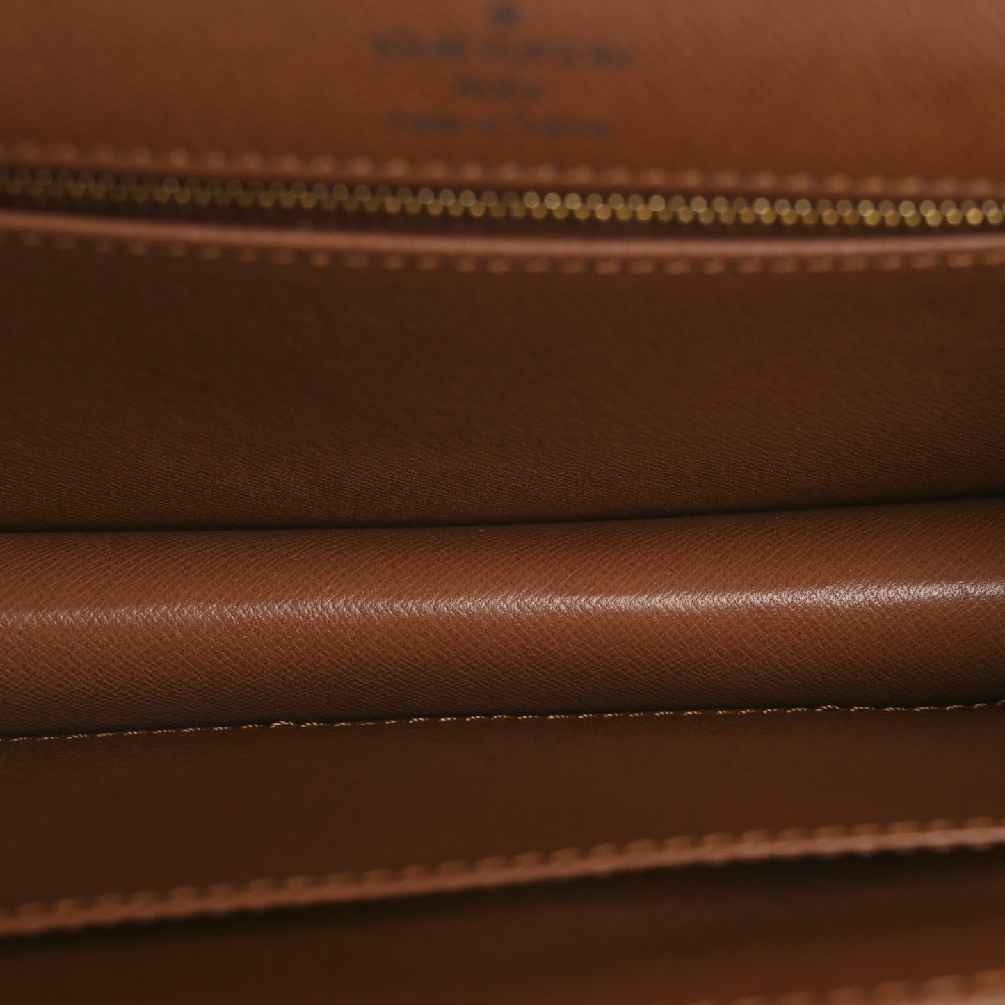 Monogram Pochette Dame 29