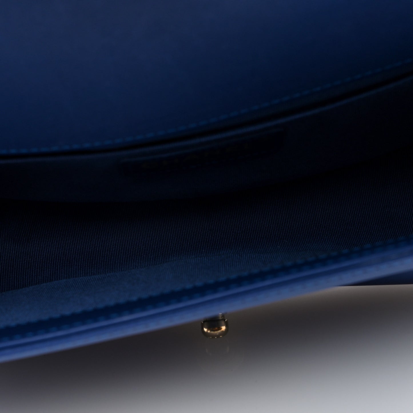 Lambskin Cotten Woven Medium Boy Flap Blue