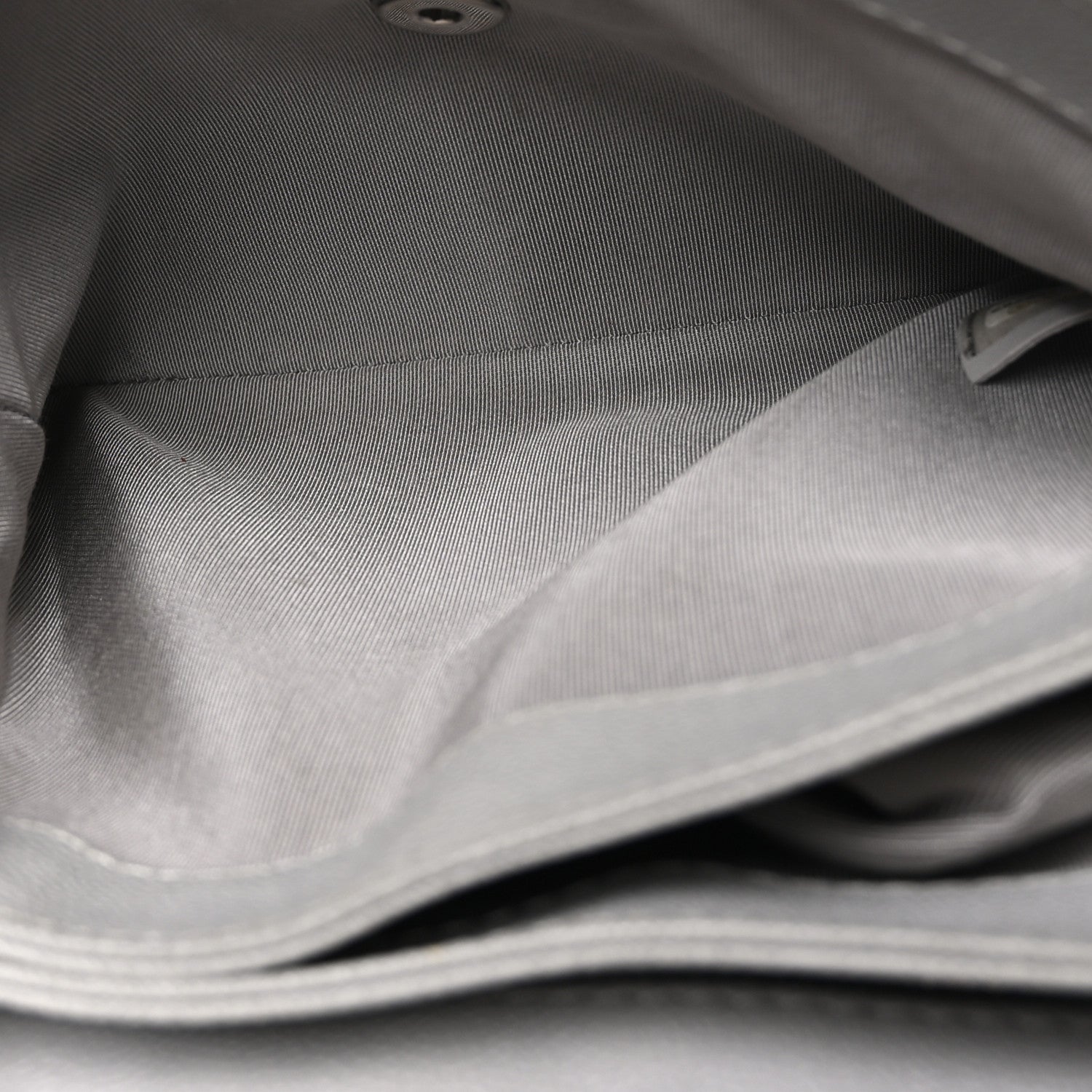 Chanel Caviar Quilted Medium Urban Companion Flap Grey 5 of 10
