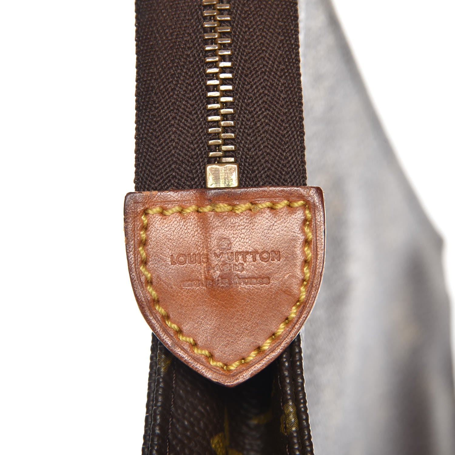 Louis Vuitton Monogram Toiletry Pouch 19 5 of 9