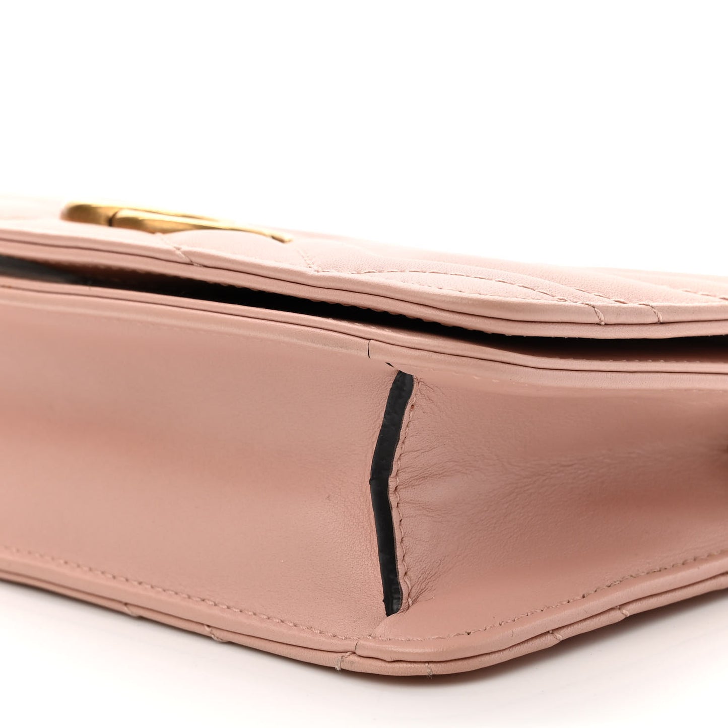 Calfskin Matelasse GG Marmont Mini Bag Perfect Pink