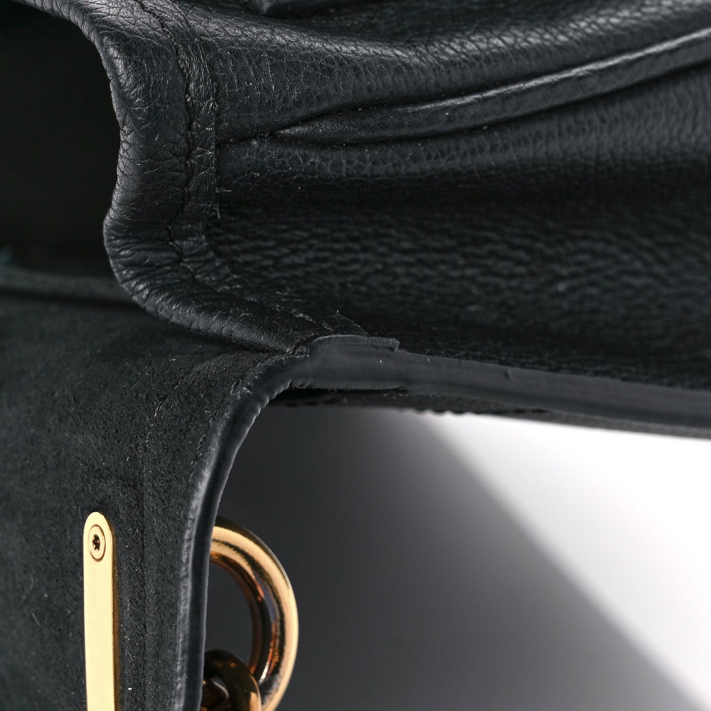 Grained Calfskin Lockme Chain Bag Black