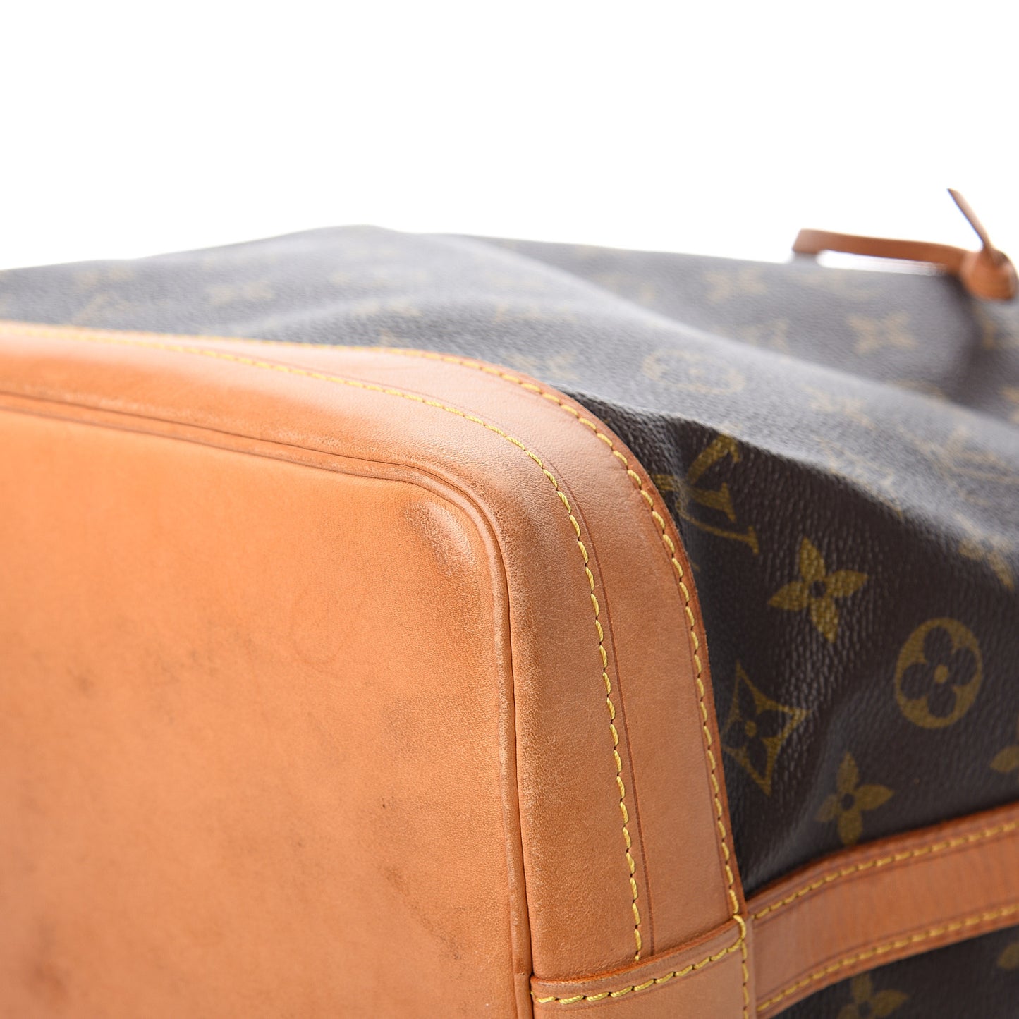 Monogram Noe
