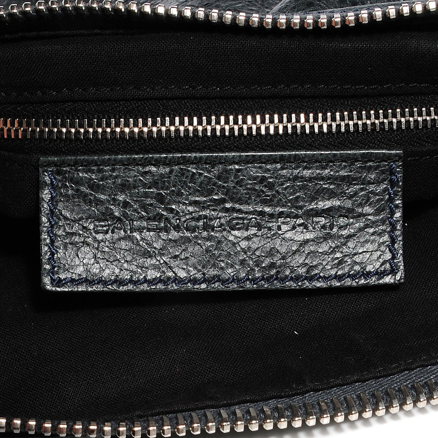 Agneau Giant 21 Silver Hardware Day Hobo Anthracite
