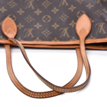 Louis Vuitton Monogram Neverfull MM 7 of 15