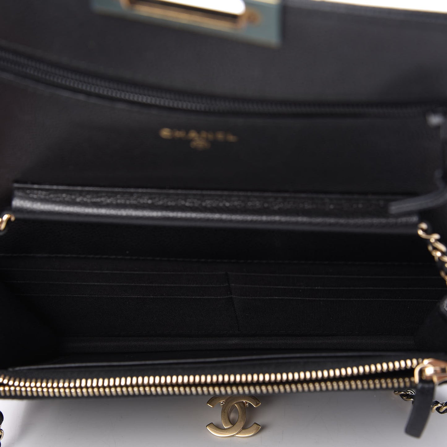Caviar Quilted Golden Class Wallet On Chain WOC Black