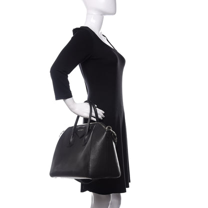 Givenchy Sugar Goatskin Medium Antigona Black 3 of 13