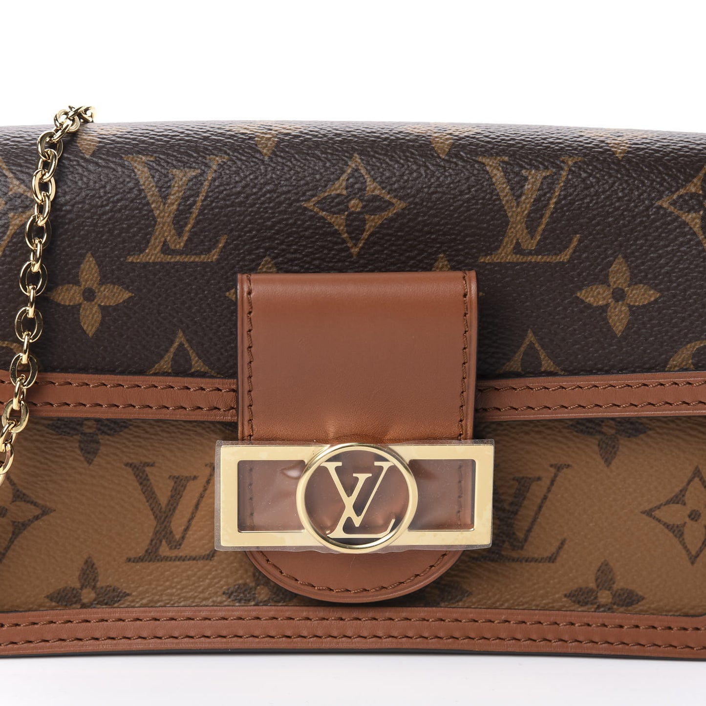 Reverse Monogram Dauphine Chain Wallet